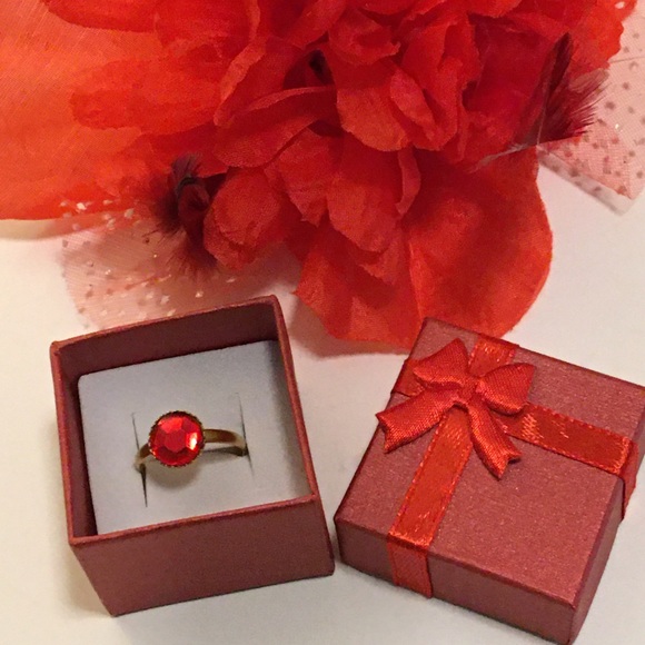 🛑❌SOLD❌🛑Hand Crafted India Gold Ruby Ring ❤️ - Picture 2 of 5